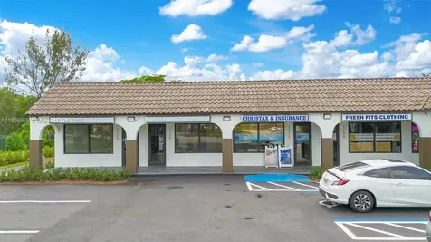 1072 Sunset Strip Sunrise FL 33313