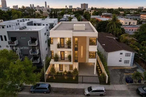 850 SW 2nd Street Miami FL 33130