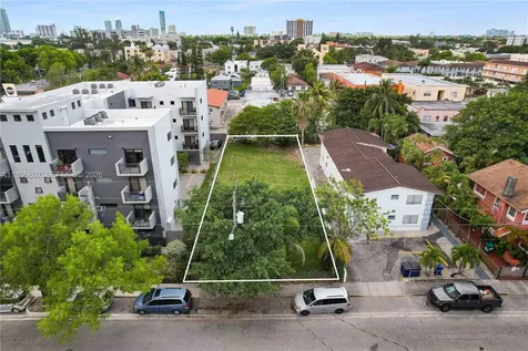 850 SW 2nd Street Miami FL 33130