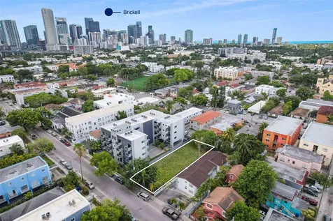 850 SW 2nd Street Miami FL 33130