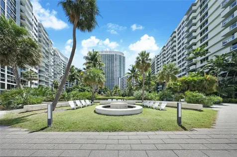 1500 Bay Road Miami Beach FL 33139