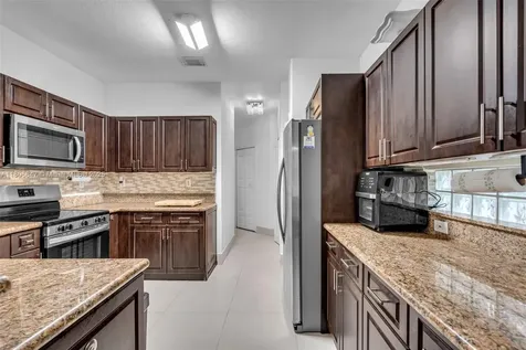 11229 NW 47th Lane Doral FL 33178