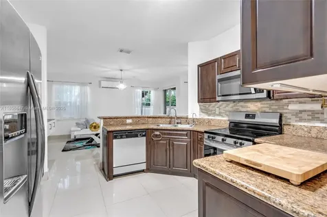 11229 NW 47th Lane Doral FL 33178