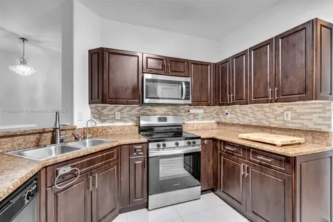 11229 NW 47th Lane Doral FL 33178