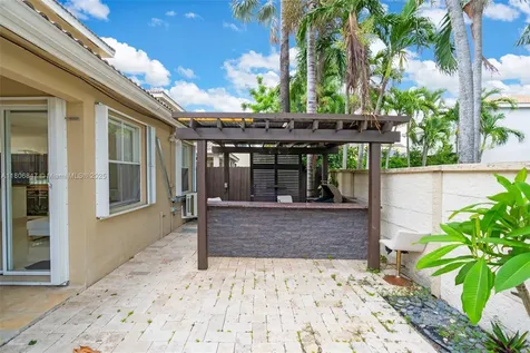 11229 NW 47th Lane Doral FL 33178