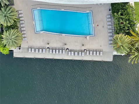 2602 E Hallandale Beach Boulevard Hallandale Beach FL 33009