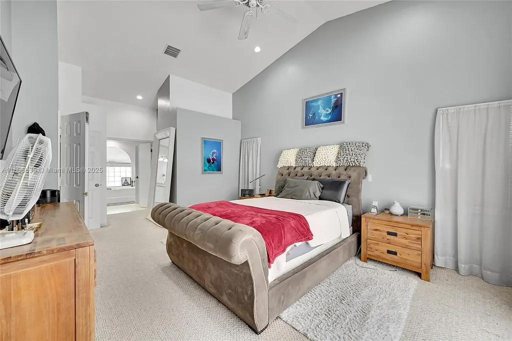 5362 NW 108th Way Coral Springs FL 33076