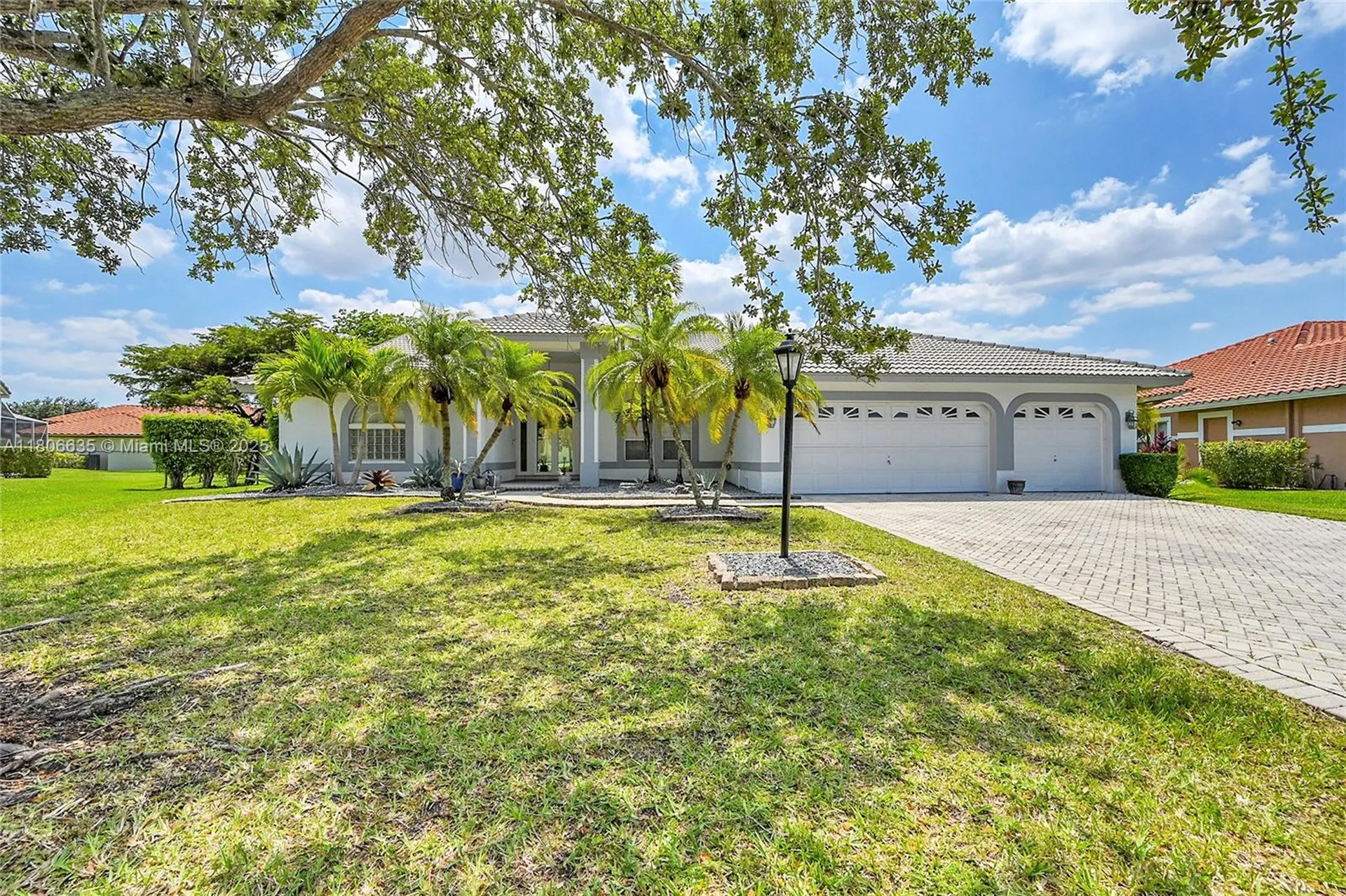 5362 NW 108th Way Coral Springs FL 33076