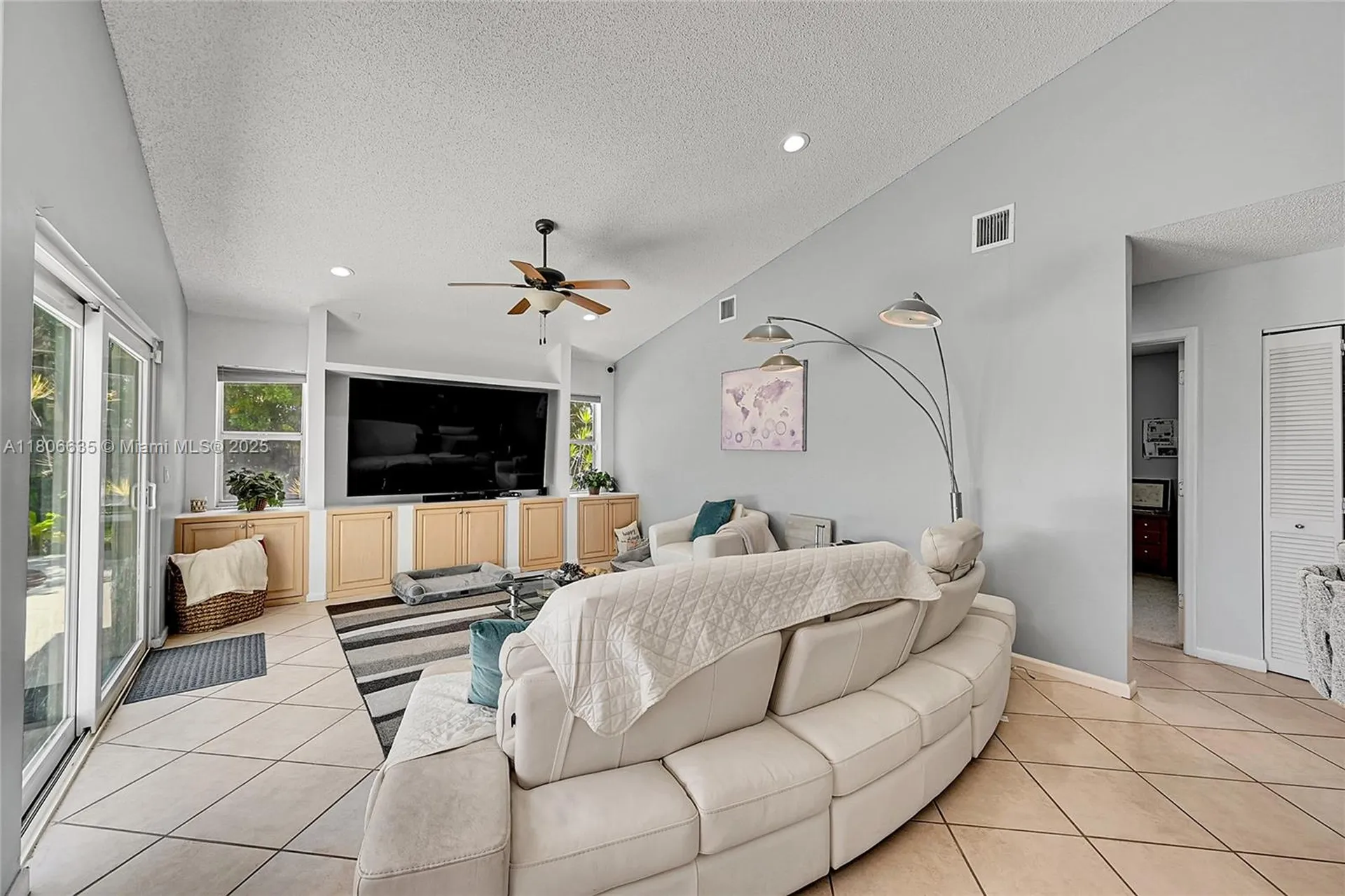 5362 NW 108th Way Coral Springs FL 33076