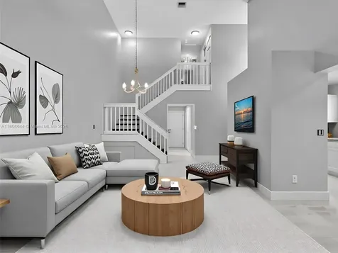 2124 W Discovery Circle W Deerfield Beach FL 33442