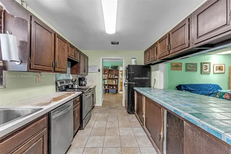 18900 SW 186th Street Miami FL 33187