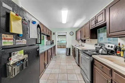 18900 SW 186th Street Miami FL 33187