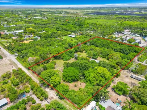18900 SW 186th Street Miami FL 33187
