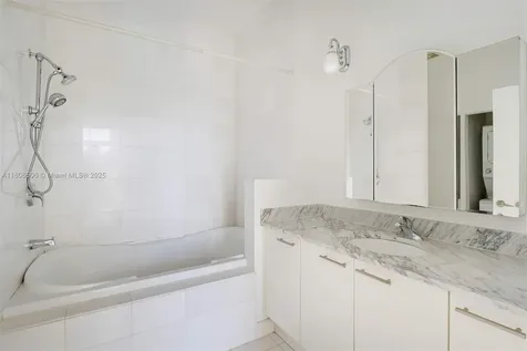 2001 Meridian Avenue Miami Beach FL 33139