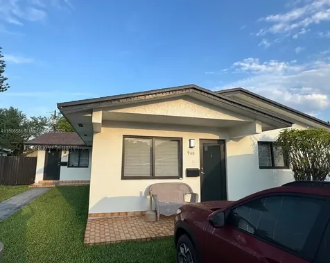 940 SW 78th Place Miami FL 33144