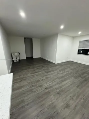 940 SW 78th Place Miami FL 33144