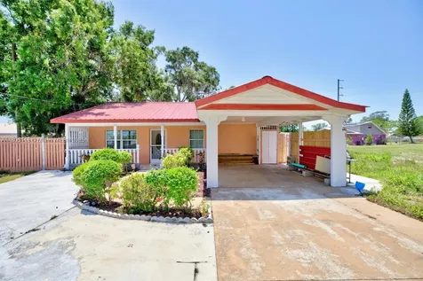 210 Joe Hilton Street Avon Park FL 33825