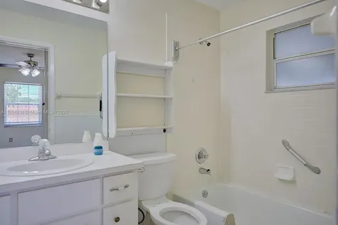 210 Joe Hilton Street Avon Park FL 33825