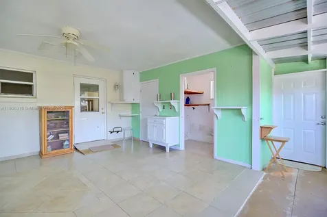 210 Joe Hilton Street Avon Park FL 33825