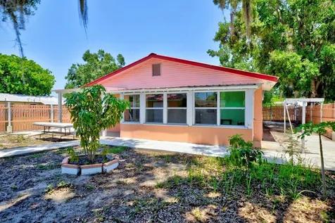 210 Joe Hilton Street Avon Park FL 33825