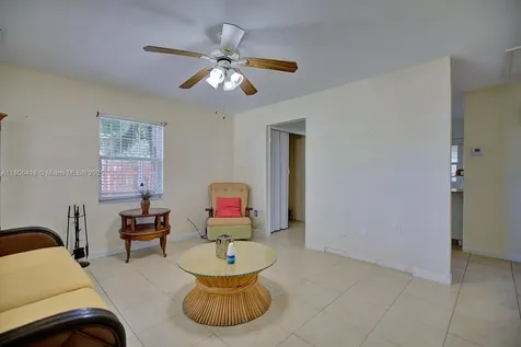 210 Joe Hilton Street Avon Park FL 33825