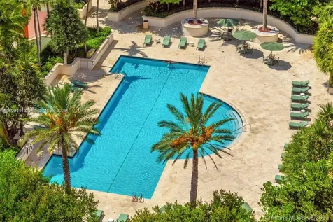 781 Crandon Boulevard Key Biscayne FL 33149