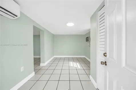 875 E 29th Street Hialeah FL 33013