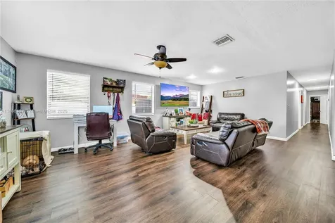 875 E 29th Street Hialeah FL 33013