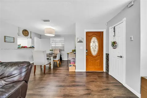 875 E 29th Street Hialeah FL 33013