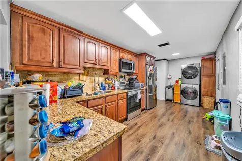875 E 29th Street Hialeah FL 33013