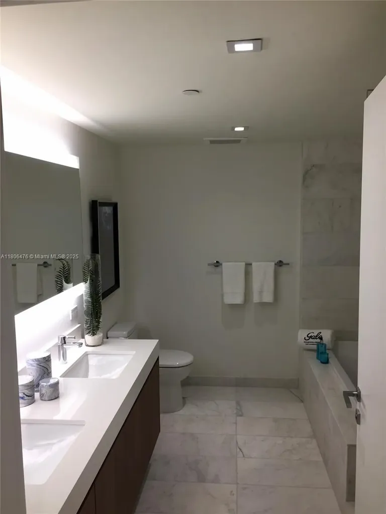 401 N Birch Road Fort Lauderdale FL 33304