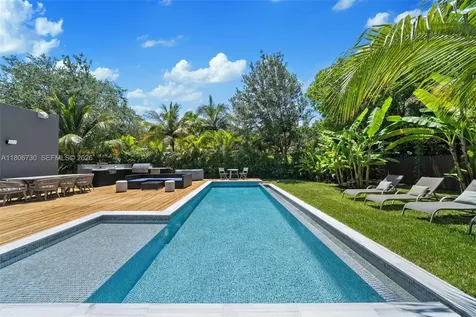 5943 SW 62nd Street South Miami FL 33143