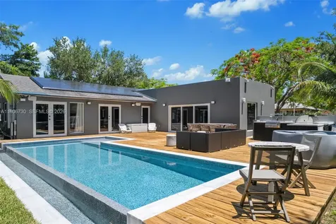 5943 SW 62nd Street South Miami FL 33143