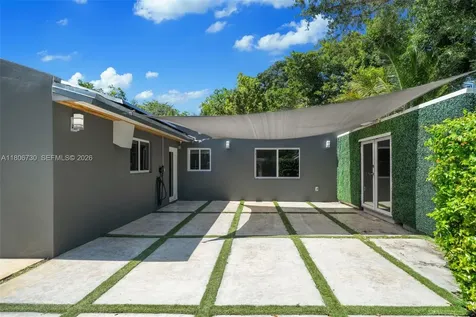 5943 SW 62nd Street South Miami FL 33143