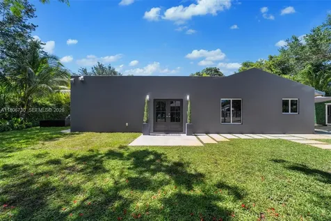 5943 SW 62nd Street South Miami FL 33143