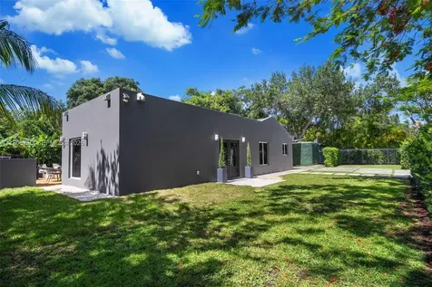 5943 SW 62nd Street South Miami FL 33143
