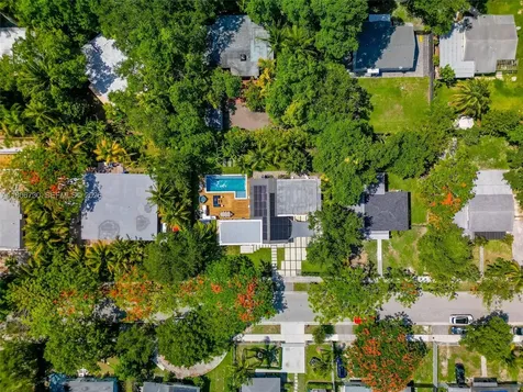 5943 SW 62nd Street South Miami FL 33143