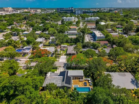 5943 SW 62nd Street South Miami FL 33143