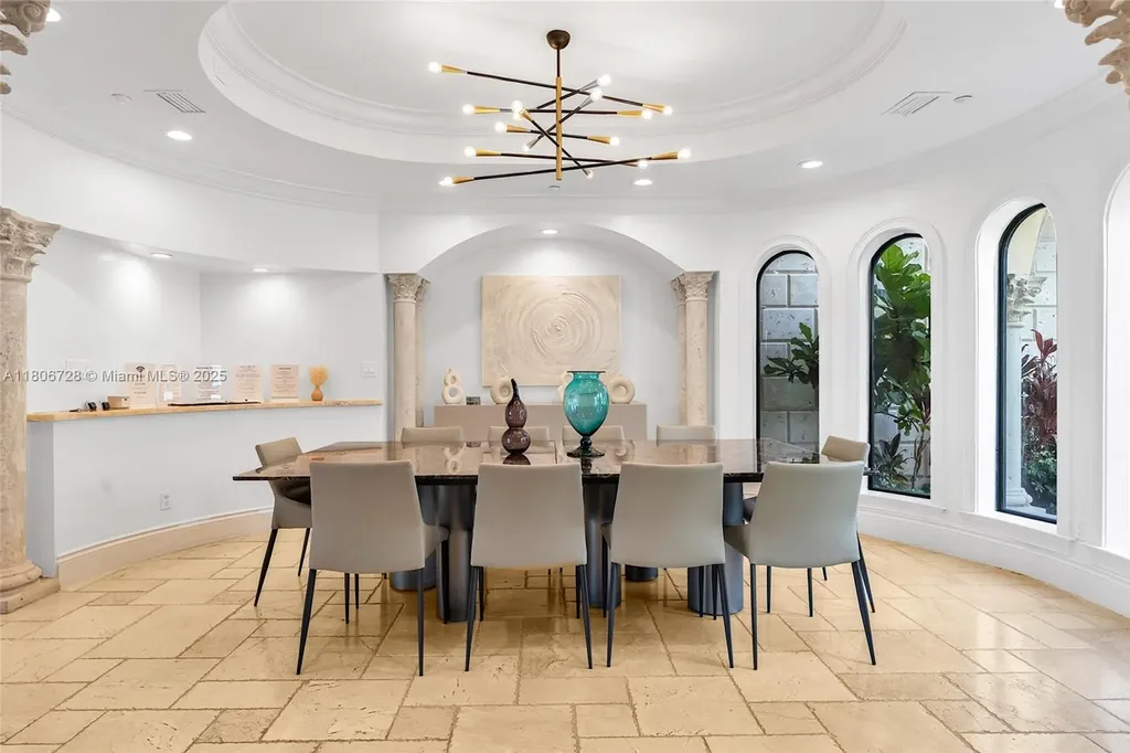 1011 Rhodes Villa Avenue Delray Beach FL 33483