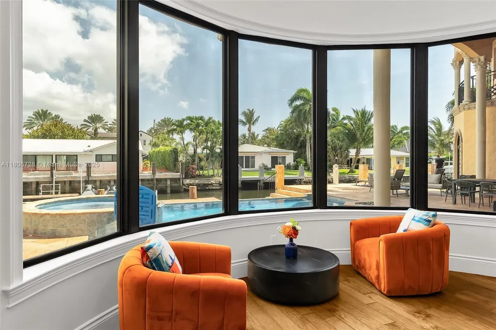 1011 Rhodes Villa Avenue Delray Beach FL 33483