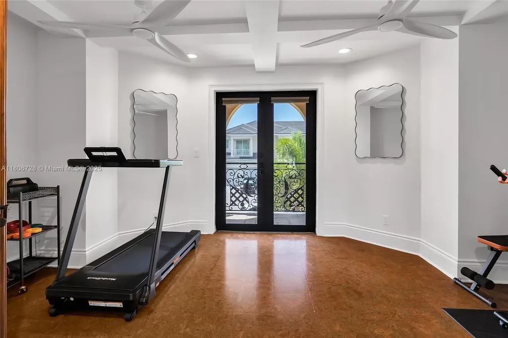 1011 Rhodes Villa Avenue Delray Beach FL 33483