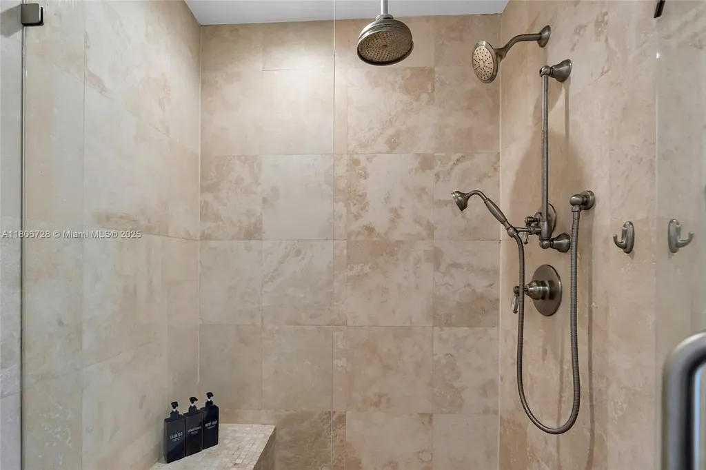 1011 Rhodes Villa Avenue Delray Beach FL 33483