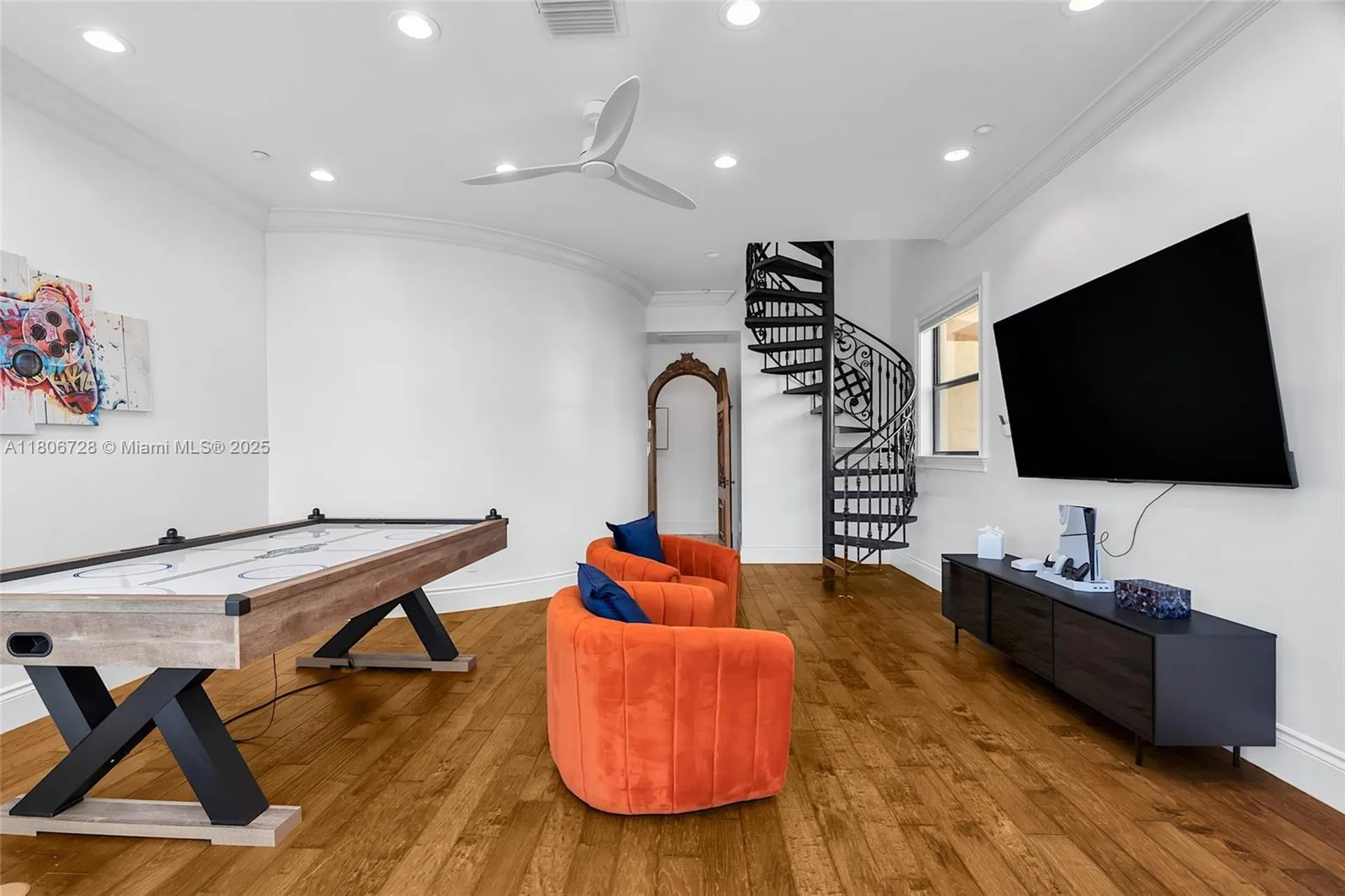 1011 Rhodes Villa Avenue Delray Beach FL 33483