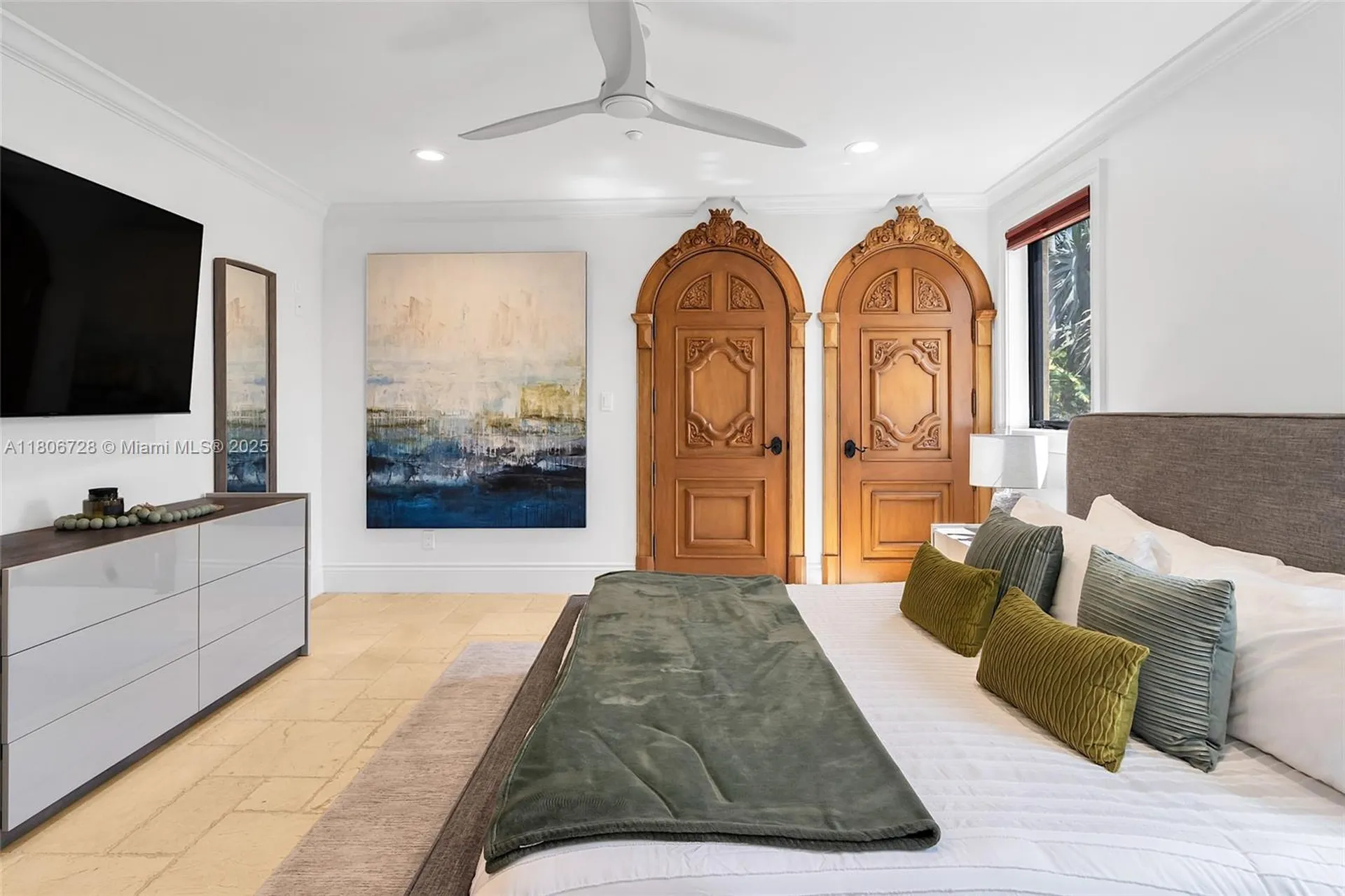 1011 Rhodes Villa Avenue Delray Beach FL 33483