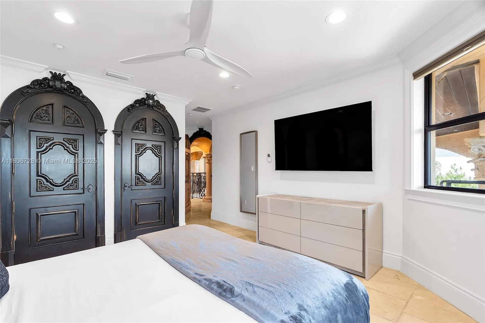 1011 Rhodes Villa Avenue Delray Beach FL 33483