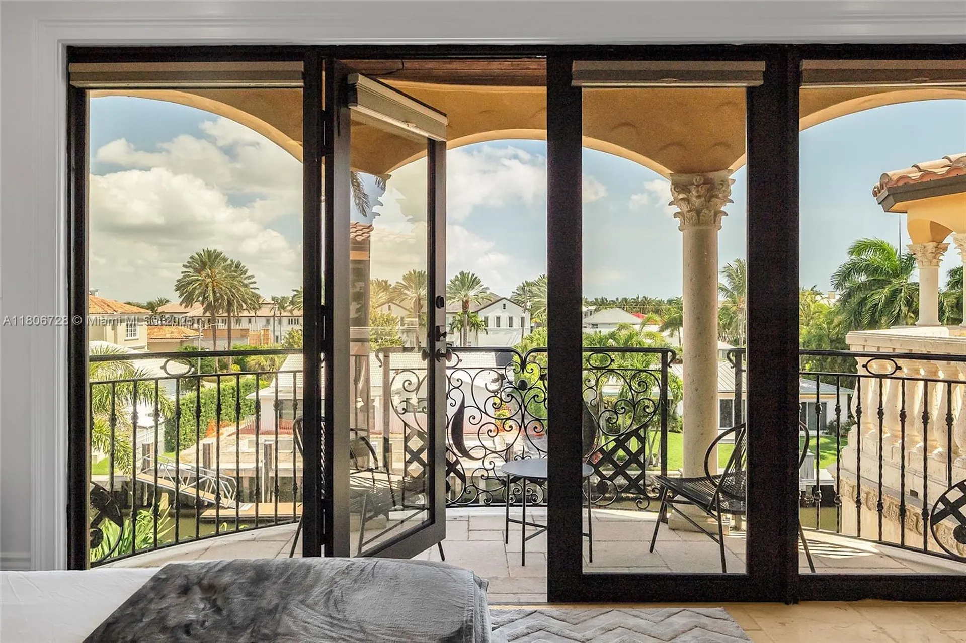 1011 Rhodes Villa Avenue Delray Beach FL 33483