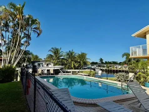 301 E Mcnab Road Pompano Beach FL 33060
