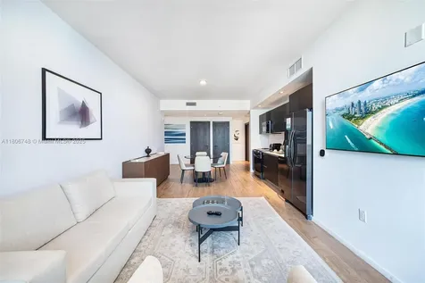 398 NE 5th Street Miami FL 33132