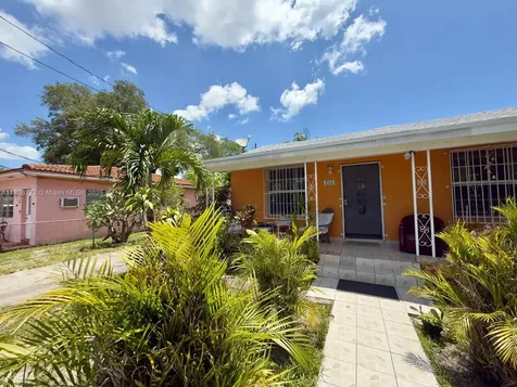 285 NW 50th Avenue Miami FL 33126