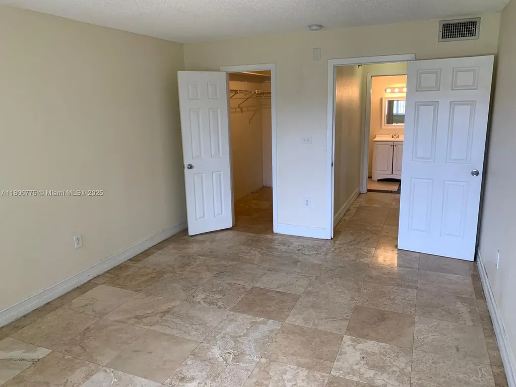 505 NW 177th Street Miami Gardens FL 33169